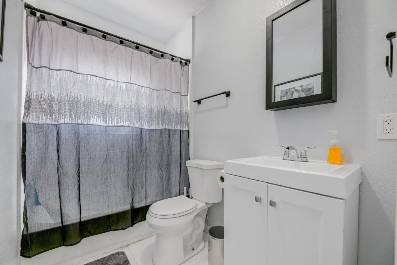 Deco Drive Miami • Near Hard Rock Stadium • South Beach • Wynwood ภายนอก รูปภาพ